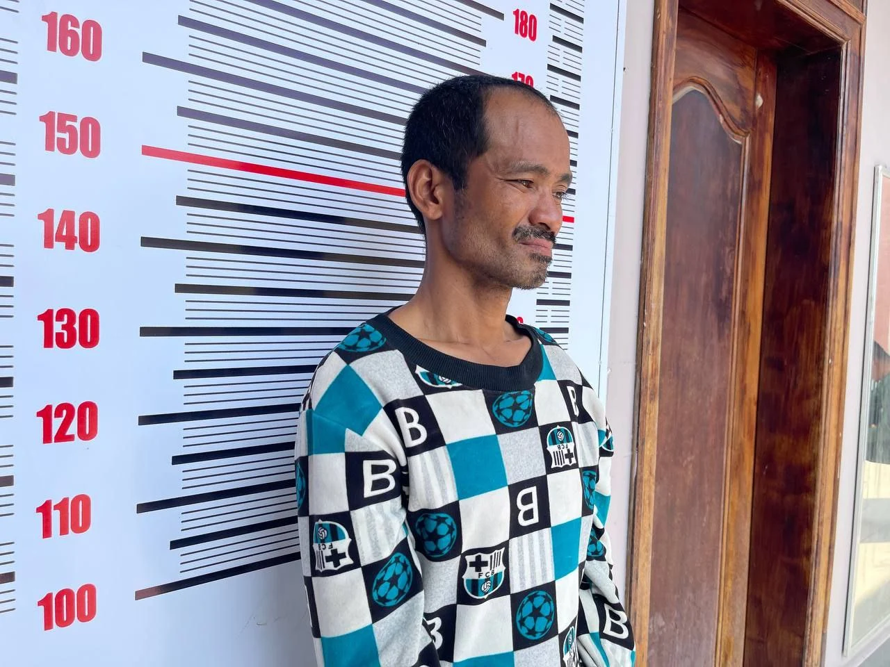 密码保护：Cambodia! 2025.1-6 ទីតាំង ផលិត ចែកចាយ និងផ្សាយផ្ទាល់តាមវេបសាយនូវវីដេអូអាសអាភាស មួយកន្លែង ត្រូវបានអាវុធហត្ថភ្នំពេញបង្ក្រាបនិងឃាត់ខ្លួនមនុស្ស១២នាក់, ឃាត់ខ្លួនមុខសញ្ញាជួញដូរគ្រឿងញៀនម្នាក់ និងថ្នាំញៀន១១កញ្ចប់ នៅស្រុកខ្សាច់កណ្ដាល, ក្មេងស្រីៗជេីងខ្លាំងណាត់គ្នាប្រកួតកម្លាំងថ្វីដៃត្រូវសមត្ថកិច្ចឃាត់ខ្លួន, សមត្ថកិច្ចឃាត់ខ្លួនជនសង្ស័យ ០៣នាក់ ករណីអំពើលួចម៉ូទ័រ និងប៉ុសផ្សារដែក, Foreign drug pushers arrested in Sihanoukville, Phnom Penh perps paraded, Detention extended for students accused of rape-murder in school toilet, សមត្ថកិច្ចបំបែកសំណុំរឿងឃាតកម្ម ឃាត់ខ្លួនជនល្មើសវ័យក្មេង៣នាក់ ដាក់ថ្នាំងងុយដេកក្នុងភេសជ្ជៈឱ្យជនរងគ្រោះផឹក ហើយរំលោភសម្លាប់យុវតីម្នាក់ នៅបន្ទាប់ទឹកសាលាវត្តគ្រួស, Businesswoman arrested for fraud, 金边市一名29岁柬籍女子于5月16日晚疑似从公寓19楼跳下身亡, ទម្លាក់យោងមិនទាន់បានសម្រេចផង, savagely hacked a romantic rival with an axe, Phnom Penh thieves, Woman hangs herself after sister scolds her, Drug addict burns down family home, ‘Wat Nai’ and ‘Khmer Love Khmer’ teen gangs, ‘Black Money’ criminals, A heartbroken man slashed a statue of a monk, romantic rivalry, Attempted suicide couple tried to kill themselves, Temporary detention for Cameroonian conman, Criminal faces up to 20 years in prison for theft from celebrity blogger, Man arrested after stabbing boss in Phnom Penh, មេការជនជាតិចិន៤នាក់កំពុងរត់គេចខ្លួនបន្ទាប់ពីបង្ខាំងជនជាតិខ្មែរ៣នាក់ធ្វើទារុណកម្ម និងជំរិតទារប្រាក់នៅខេត្តក្រចេះ, ក្រុមអភិបាលរងខេត្តកំពង់ស្ពឺ ទិត វុទ្ធី ក្លែងអាជ្ញាប័ណ្ណរុករករ៉ែ បោកជនជាតិចិនជាង៦លានដុល្លារ, នគរបាលស្រុកបាណន់នាំខ្លួនអ្នកលេងល្បែងស៊ីសងដោយខុសច្បាប់០៦នាក់ យកមកអនុវត្តតាមច្បាប់, ក្រោយសម្លាប់អតីតភរិយាដោយភ្លើងប្រច័ណ្ឌនៅសង្កាត់ស្វាយប៉ាក ជនសង្ស័យបានចងកសម្លាប់ខ្លួន, កម្លាំងជំនាញឃាត់ខ្លួនជនសង្ស័យបានម្នាក់ពាក់ព័ន្ធករណីចាប់បង្ខាំងជនជាតិចិន ដែលលោតចេញពីរថយន្តនៅលើផ្លូវក្រវាត់ក្រុងទី៣, ដឹងមូលហេតុពិតប្រាកដពីឃាតកម្មសម្លាប់នារីខ្មែរម្នាក់ យកសពកប់នៅក្បែរផ្សារអ៊ីអន៣, Ringleader of gang that killed Phnom Penh teen arrested in Vietnam, បុរសជនជាតិចិនម្នាក់ ដែលព្យាយាមលោតចេញពីរថយន្តPrius គឺជាករណីចាប់ជំរិត តាមការលួងលោមឱ្យមករកស៊ីនៅកម្ពុជា, Man loses leg after ‘laying in path of oncoming train’, 5 young criminals – accused of violent theft – have been sent to Phnom Penh Municipal Court after receiving a ‘number one’ haircut, បងប្រុសជីដូនមួយនារីរងគ្រោះក្នុងករណីឃាតកម្ម សុំចិត្តមហាជនកុំវិនិច្ឆយអាក្រក់លើប្អូនស្រីខ្លួន, A Cambodian teen was found dead with both her hands tied and her naked body buried on a plot of land near the 60 metre road in Choeung Ek commune, Gunman ‘Brazil’ and accomplice sent to court after armed shootout with police, The National Social Security Fund (NSSF) has issued a notification to prevent fraud of social security contribution payments by NSSF members following recent cases of fraud targeting NSSF members, A fight broke out in Phnom Penh after a taxi driver accused his passenger of trying to pay with fake $50 bills, Ministry says Facebook page that posted ‘obscene AI song’ must be held accountable for their actions, បុរសវ័យចំណាស់វ័យ ៧០ឆ្នាំម្នាក់ កាប់សម្លាប់ប្រពន្ធរហូតដល់ស្លាប់ដោយសារតែភ្លើងប្រច័ណ្ឌ, កម្ពុជាបច្ចុប្បន្នជាប់ចំណាត់ថ្នាក់លេខ២ក្នុងករណីមានភាពចង្អៀតណែនក្នុងពន្ធនាគារ, បុគ្គលិកណាហ្គាវើលដ៍ប្រមូលផ្ដុំគ្នាដើម្បីជំរុញឱ្យក្រសួងការងារដោះស្រាយវិវាទការងារដែលកើតឡើងបីឆ្នាំមកហើយ, Two arrested in $180,000 Telegram fraud which used Hun Sen’s name, Bodyguard Headquarters Unit officer arrested for murdering wife, ពលរដ្ឋខ្មែរជិត ២ពាន់នាក់នឹងត្រូវបណ្ដេញចេញពីអាមេរិកមកប្រទេសកំណើតវិញតាមវិធានការលោក ដូណាល់ ត្រាំ, 5 Indonesians charged with murder, Phnom Penh nightclub fire, Gangster crackdown, attack people with knives, aggravated threats to defame, killing, convicted murderer, kidnap multiple woman in suitcases for extortion, phone thief, kidnapping, illegal residence, ruffian, ការដ្ឋាននគរបាល, កល្បែងស៉ីសងអនឡា, ស្ដីពីករណីហិង្សាដោយចេតនា, ស្តីពីករណីចោរលួចម៉ូតូ