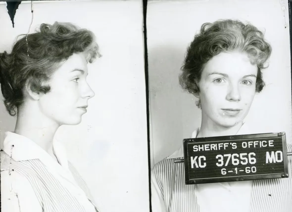 密码保护：Canada! 2024 Police News, fraud, Fraud Charges, auto theft, jewelry theft, carjacking, grandparent scam, home invasions, robbery, jewelry store robbery, auto theft ring, manslaughter, porch thefts, fraudulent loan scam, Canadian homicides in 2023, armed grocery store robbery, Markham jewelry store theft, La Pistolera, Pistol Packin’ Mama, Police warn of multiple pickpocket thefts at the Toronto Premium Outlets, Fraud Prevention, RCMP(Royal Canadian Mounted Police), fraudsters posing as police, online scams combining romance and investment schemes, pig butchering scams, Financial Crimes, Canadian Anti-Fraud Centre