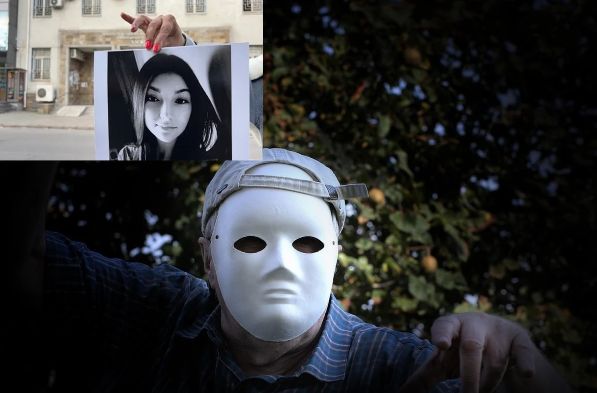 Bulgaria! Подсъдимият за убийството от Цалапица пред ВКС: Не съм искал да убивам това момче, Апелативният съд възобнови делото за освобождаването на Брендо, Жена хариза 50 000 лева и 2 000 евро на телефонни измамници, Съдът остави в ареста антимафиота, поискал подкуп, Подсъдимият по делото „Дебора“ осъди съда в Пловдив за бавно правосъдие, Без доживотни присъди за убийството на Евгения – 20 години затвор за Орлин Владимиров а баща му е оправдан, БРУТАЛНИ НОВИ РАЗКРИТИЯ: Нищо не е такова каквото изглежда в убийството на Маги от Хасково, 14 г. затвор за убийство с нож в Слънчев бряг, Похитителят и отвлечената 21-годишна в Свиленград са имали интимни отношения, Кирил Петков пред съда за арестите на Борисов Горанов и Арнаудова – ключово заседание днес, Делото срещу Благомир Коцев е вече в съда, ГДБОП задържа 35 души при спецоперация срещу трафика на антики, Артефакти за 100 млн. € иззети в акцията срещу трафика на антики