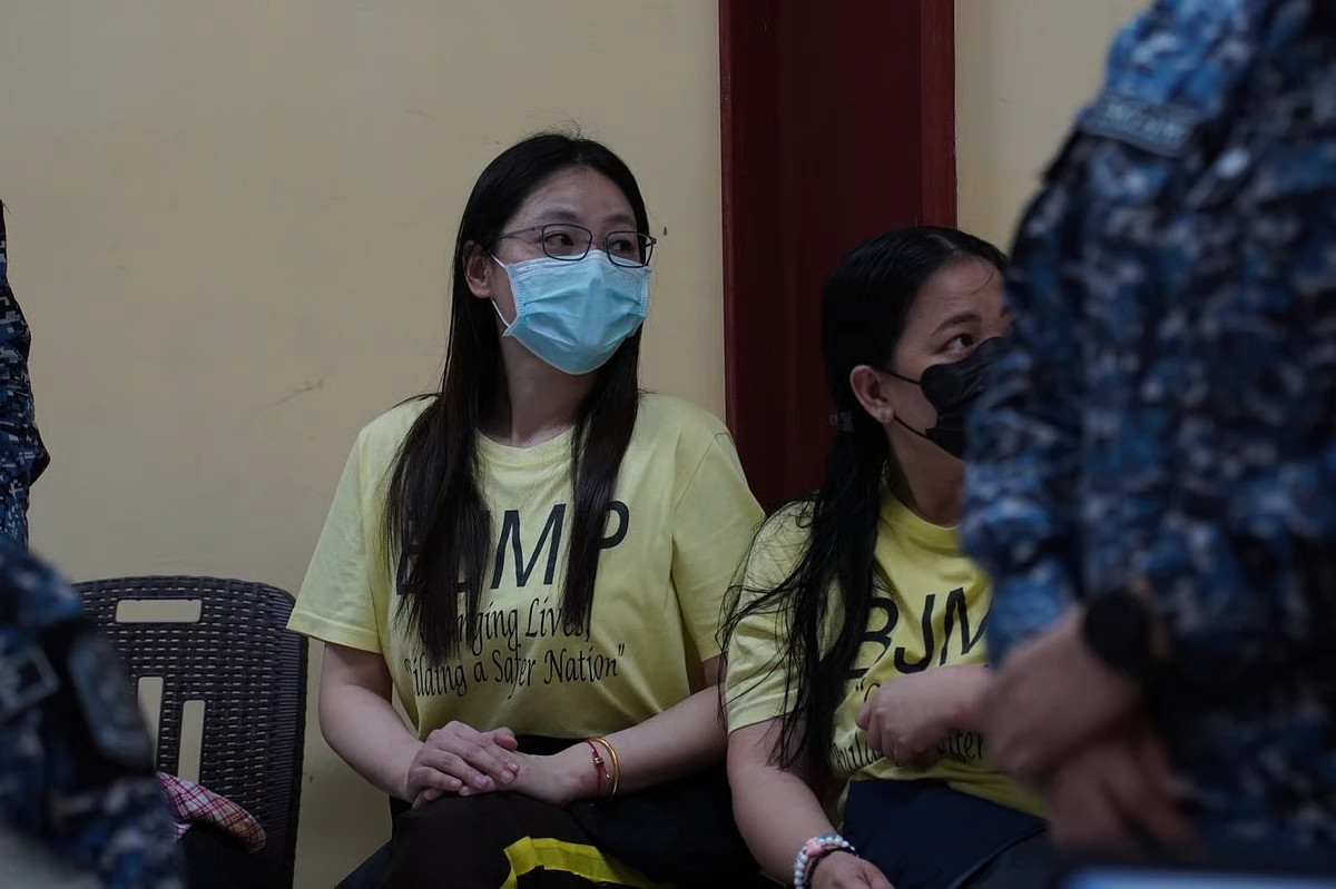 密码保护：Philippines! Alice Guo(郭华萍)2026.6.12 BIR files P1-B tax case vs. Guo2026.4.19 Guo indicted under Anti-Dummy Law2026.4.18 DOJ indicts former Bamban mayor Alice Guo for Anti-Dummy Law violation2026.1.8 Alice Guo Begins Life Behind Bars at Correctional Institution for Women2026.1.2 From mayor to inmate – the rise and fall of Alice Guo2025.12.29 From Senate probe to life sentence: the rise and fall of Alice Guo2025.12.3 BJMP: Alice Guo set for CIW transfer within the week2025.11.20 Guo conviction major win vs. trafficking, POGO crimes – senators2025.11.20 Alice Guo gets life sentence for Pogo-linked  trafficking2025.10.5 Alice Guo birth certificate declared void by Tarlac court2025.10.2 NBI files raps vs. Guo, others over Bulacan property, businesses2025.3.12 NBI files criminal raps vs. Alice Guo over Pangasinan properties2025.1.15 Alice Guo faces 62 money laundering raps linked to POGOs2025.1.13 一名新加坡公民张杰(Zhang Jie)曾协助据称躲藏于印度尼西亚峇厘岛的郭华萍团伙,为郭华萍团队预订四间房2024.12.21 Pasig Court Rejects Bail For Guo, 5 Others2024.12.17 Alice Guo, family face complaints for purchase of land in Pangasinan as Chinese citizens2024.12.5 Alice Guo pleads not guilty to material misrepresentation2024.12.2 Tarlac RTC sets Dec. 5 arraignment of Alice Guo’s misrepresentation case2024.11.26 Senate ends probe on illegal POGOS, leaves Alice Guo’s fate to courts2024.11.26 Some big POGO companies are splintering into smaller groups, with some branding themselves as business process outsourcing companies2024.11.26 Still no answer on how Guo left PH2024.11.26 Dismissed Bamban, Tarlac Mayor Alice Guo is an “agent of influence”. However, the NICA cannot conclusively say that Guo is a foreign intelligence agent just yet2024.11.26 Alice Guo unable to attend Senate Pogo probe due to scheduling conflict2024.11.15 Dispute NBI fingerprint findings, Guo camp told2024.11.13 Still no info on aircraft that flew Alice Guo to Malaysia2024.11.13 PNP says no police personnel, politician involved in Alice Guo escape2024.11.8 DOJ ends preliminary probe of money laundering complaint vs Guo, sister, Cassandra Ong2024.11.8 Dismissed Bamban, Tarlac Mayor Alice Guo on Friday pleaded not guilty to graft charges before a Valenzuela Regional Trial Court2024.11.8 1,627 spurious birth certificates of foreigners blocked after exposé on Alice Guo,18 have been endorsed for cancellation2024.10.29 Comelec files poll offense case vs. Guo before Tarlac court2024.10.10 Dismissed Bamban, Tarlac Mayor Alice Guo might have used a private airstrip in the Philippines when she flew to Malaysia in July, according to the Bureau of Immigration (BI)2024.10.8 Alice Guo, family likely fled to Malaysia via air, not sea – BI2024.10.4 Eight co-accused of dismissed Bamban, Tarlac mayor Alice Guo have been transferred to Pasig City Jail from Tarlac Provincial Jail, the Bureau of Jail Management and Penology (BJMP) said on Friday2024.10.4 The Department of Foreign Affairs (DFA) has canceled the Philippine passport of dismissed Bamban, Tarlac Alice Guo, saying it was “fraudulently acquired” after confirming that her biometrics matched that of a certain Chinese national “Guo Hua Ping”.2024.10.3 Justice Secretary Jesus Crispin Remulla (left) and National Bureau of Investigation (NBI) Director Jaime Santiago hold a press conference after the filing of fresh falsification raps against dismissed Bamban, Tarlac mayor Alice Guo and five others on Thursday (Oct. 3, 2024). The accused are charged with falsification by a notary public, use of falsified documents, perjury, and obstruction of justice after it was found out that Guo’s signature on her notarized counter-affidavit was not hers.2024.9.27 Rep. Gutierrez says he’s batchmates Alice Guo: She wasn’t born in 1986. 1-Rider party-list Rep. Ramon Rodrigo Gutierrez accused dismissed Bamban Mayor Alice Guo of lying about her age and whereabouts when she was a child, as his friends studied at the same Quezon City school that she attended and were batchmates with Guo.2024.9.24 Dismissed Bamban mayor Alice Guo, who has been linked to illegal Philippine offshore gaming operations and POGO-related crimes, claims she is a victim rather than a mastermind. And she is willing to name, in executive session, the “most guilty” in POGO operations.2024.9.24 FREE. Shiela Guo, with suspected links to illegal Philippine Offshore Gaming Operators like her sister and former mayor Alice Guo, leaves the Senate of the Philippines premises in Pasay City on Tuesday (Sept. 24, 2024). Her contempt order has been lifted and the Office of the Sergeant-at-Arms will turn her over to the Bureau of Immigration. 2024.9.23 Executives of a Philippine offshore gaming operator (POGO) were allegedly paid by dismissed Bamban Mayor Alice Guo to keep silent about their involvement, Zun Yuan Technology treasurer “Alex” revealed after surrendering to the National Bureau of Investigation (NBI) on Sunday, September 22.2024.9.20 The Pasig Regional Trial Court (RTC) has ordered the transfer of former Bamban, Tarlac mayor Alice Guo from the Philippine National Police (PNP) Custodial Center in Quezon City to the Pasig City Jail female dormitory in connection with her qualified human trafficking case. Dismissed Bamban, Tarlac mayor Alice Guo on Friday posted bail for graft charges but will remain detained due to another case and contempt orders from the Senate and House of Representatives.2024.9.19 The Philippine National Police (PNP) said Thursday it was investigating 24 of its former chiefs in light of the allegation that one of them could have possibly helped dismissed Mayor Alice Guo and her group escape.2024.9.17 Shiela Guo, one of the companions of dismissed Bamban, Tarlac Mayor Alice Guo, said they transferred from a small boat to a bigger vessel in the middle of a rough sea as they left the country in July.2024.9.17 A former Philippine National Police (PNP) chief allegedly received a bribe to help dismissed Bamban, Tarlac Mayor Alice Guo and her siblings escape the country despite being under an immigration lookout bulletin.2024.9.14 Justice Secretary Jesus Crispin Remulla said the Department of Justice (DOJ) is investigating claims that dismissed Bamban mayor Alice Guo offered a P1-billion bribe to a Filipino-Chinese trader to help resolve her legal troubles.2024.9.13 Department of Justice (DOJ) prosecutors have approved the filing of charges against dismissed Bamban, Tarlac mayor Alice Guo and several others for qualified human trafficking, the Presidential Anti-Organized Crime Commission (PAOCC) said Friday.2024.9.12 Senator Sherwin Gatchalian on Thursday revealed POGO-linked foreigners who supposedly helped dismissed Bamban, Tarlac Mayor Alice Guo when she was hiding abroad. They are Duanren Wu, Zhang Jie, and Huang Zhiyang.2024.9.9 Dismissed Bamban, Tarlac mayor Alice Guo is cited for contempt by the Committee on Women, Children, Family Relations and Gender Equality on Monday, September 9, 2024, for lying and refusing to answer questions from senators about her identity. The former mayor faced the Senate panel after evading the arrest warrant issued by the Senate amid the probe into the reported criminal activities linked to offshore gambling, including her alleged involvement with Philippine offshore gaming operators (POGOs).2024.9.9 President Ferdinand Marcos Jr. has relieved Norman Tansingco of his post as Immigration chief, the Palace said on Monday.2024.9.8 The Presidential Anti-Organized Crime Commission (PAOCC) has questioned claims of dismissed Bamban Mayor Alice Guo, or Guo Hua Ping, regarding a “death threat” she received hours before she returned to the Philippines from Indonesia, saying that it is all a “figment of her imagination.”2024.9.7 1.LEGAL RIGHTS. Alice Guo listens to a police officer read her rights on her way back to the Philippines from Jakarta, Indonesia aboard a private plane on Thursday night (Sept. 5, 2024). The screenshots were taken from a video for documentation purposes shared by Department of the Interior and Local Government Secretary Benhur Abalos at the Saturday News Forum in Quezon City on Sept. 7. + 2.Dismissed Bamban, Tarlac Mayor Alice Guo could be considered a state witness should investigations into the illegal activities of a Philippine Offshore Gaming Operator (POGO) hub in her town lead to a “mastermind” of the scheme, a top official of the Department of Justice (DOJ) said Saturday. + 3.Interior Secretary Benhur Abalos on Saturday confirmed that authorities were already working on the possible surrender of Wesley Guo, who is said to be the brother of dismissed Bamban town Mayor Alice Guo.2024.9.6 The trace on Alice Guo’s active mobile phone SIM led Indonesian police to the townhouse where she was staying in Tangereng City, a Bureau of Immigration officer said in describing how the dismissed Bamban, Tarlac mayor was arrested earlier this week. According to John Consulta’s report on “24 Oras,” the Indonesian authorities tracked the SIM in one of the hotels were Guo stayed. In a video, the former mayor was seen answering the door in her sleepwear as the Indonesian authorities knocked. She calmly asked the law enforcers to give her time to change. Authorities also identified the four Chinese and Indonesian citizens who helped Guo hide in Indonesia.2024.9.6 Alice Guo, also known as Guo Hua Ping, left the custodial facility of the Philippine National Police (PNP) in Camp Crame, Quezon City on Friday morning for Tarlac City where she is required to appear before the Regional Trial Court (RTC).2024.9.6 Dismissed Bamban, Tarlac Mayor Alice Guo arrived in Manila on Friday, September 6, days after her arrest in Indonesia and a high-level coordination over her deportation between Philippine and Indonesian authorities. The chartered plane landed at a private hangar in Pasay around 1:10 am Friday.2024.9.5 The Anti-Money Laundering Council (AMLC) on Thursday said dismissed Bamban Mayor Alice Guo and her co-accused could be imprisoned for around 560 years if found guilty of the money laundering charges.2024.9 Guo shows her chicken farm Bamban, Tarlac province in the Philippines in a YouTube video posted on April 20, 2022. The Bureau of Immigration (BI) says Indonesian authorities have informed them that former Mayor Alice Guo has been arrested in the country. 2024.9.4 Ex-Bamban Mayor Alice Guo, or Chinese national Guo Hua Ping, was arrested in Tangerang City in Jakarta, Indonesia, on September 4, 2024 at around 1:30 a.m., according to the Bureau of Immigration. She is currently in custody of the Indonesian Police at Jatanras Mabes Polri.2024.8.30 Alice Guo, 35 pang kasabwat kinasuhan ng 87 counts ng money laundering. Sinampahan ng 87 counts na kasong money laundering ang dinismis na mayor ng Bamban, Tarlac na si Alice Guo at 35 pang katao.