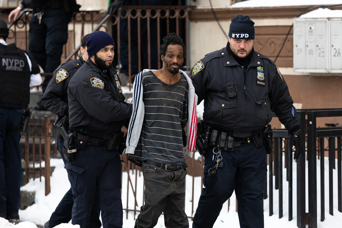 密码保护：U.S.! 2026.1 Five in custody after gunfire in Brooklyn apartment leads to standoff with police, Man who beat 4 people to death on NYC streets heard voices telling him to kill, Feds charge 87 individuals in massive ATM ‘jackpotting’ operation linked to Tren de Aragua gang, ‘Monster’ rock-thrower who fractured skull of 8-year-old girl on school bus is an illegal migrant from Mexico: DHS, Ryan Wedding timeline: How Canadian went from Olympic athlete to alleged drug kingpin. Wedding was one of the FBI’s most wanted fugitives, Texas posthumously exonerates Tommy Lee Walker executed 70 years prior for rape and murder of White woman, Uvalde trial: Former school police officer Adrian Gonzales found not guilty on all counts, Jury clears former Uvalde police officer of child endangerment or abandonment charges, South American burglary crew cops to $3M SoCal jewelry store heist that put family business under, Twisted NJ special ed teacher(45) admits to sexually assaulting 8th-grade boy she texted 25K times, Jealous Texas woman allegedly launches 25-pound gym weight at romantic rival in fitness center, FBI solves Colonial Parkway murders thanks to new technology, Georgia teen arrested after father turns him in following pair of shootings, ‘Long Island Lolita’ survivor Mary Jo Buttafuoco says bullet in her head ‘will get me eventually’, Judge allows members of Zizians group to work together on defense ahead of Maryland trial, Florida woman tries to avoid arrest by pooping ‘towards’ cops: authorities, Drunk driver who killed 4 in Lower East Side July 4 carnage sentenced to 24 years, Killer convict now charged in cold case 1998 Queens motel strangulation of Jane Doe, Parents erupt into massive brawl during Catholic youth basketball game in Staten Island, Location of Charlie Kirk suspect’s boyfriend Lance Twiggs revealed — as family shares lovers’ descent into delusion before killing, Photos reveal Virginia nanny took slain wife’s place in master bedroom weeks after love triangle murders, Alleged killer husband Brendan Banfield installed triple-glazed windows to mask screaming before wife’s killing, Au pair testifies she flipped on Brendan Banfield because she felt guilty about the killings of his wife and another man, Former IRS agent allegedly hatched twisted rape plot with his Brazilian nanny mistress to murder wife, Virginia nanny testifies affair alibi plan ended in bloodshed after love triangle tore apart affluent family, Former Brazilian au pair testifies her ex-lover plotted to kill his wife, though lacks some details, LI killer couple who hacked up roommates with meat cleavers get light sentences after blaming victims’ abuse, Homeless ex-con charged with attacking NYU student tourist appears unhinged in court, NJ mom allegedly killed sons and their father found bodies in bedroom: prosecutors, Accused Pennsylvania grave robber admits to selling remains online: police, A baseball player and honor student: What we know about the teen who confessed to burning Mississippi’s oldest synagogue, What we know about the alleged arson at Mississippi’s largest and oldest synagogue, Au pair who had affair with Brendan Banfield describes alleged scheme to kill his wife and another man, Au pair at center of double murder case explains scheme at trial, Shocking images show post-apocalyptic Calif. mall overrun by vandals — cops were called over 400 times in 3 months, 101-year-old tenant reveals how apartment super allegedly conned him out of $350K: ‘Thought I was going to die’, A Mississippi man pleaded not guilty Monday to killing six people — including a 7-year-old girl — during a rampage through a rural area in the northeastern part of the state, Surgeon ex-husband accused in Ohio dentist double murder reveals plea in court, Creepy Long Island driving instructor shared porn videos with teen boys: police, Trial set for Virginia man accused of conspiring with au pair to kill his wife and another man, 2 NYC teens arrested after 17-year-old fatally stabbed in neck: ‘What a sin’, What 4 videos left by the suspected shooter at Brown University and of an MIT professor confirm – and still don’t answer, Teacher accused of raping boy in car in Walmart parking lot — while two other teens sat in the back, Police arrest surgeon ex-husband of Ohio woman slain alongside dentist husband in double murder, Ex-husband arrested in deaths of Ohio dentist and his wife ending 10-day manhunt, Former Uvalde educator recounts asking 911 ‘Where are the cops?’ in emotional testimony, Newly released video of Minneapolis ICE shooting shows officer’s angle, New video of fatal Minnesota ICE shooting, from officer’s perspective brings fresh scrutiny, Preliminary autopsy reveals possible cause of death for missing 4-year-old Alabama boy Johnathan Boley, Pennsylvania man allegedly found with over 100 sets of human remains in home storage unit: ‘Horror movie’, Maniac who randomly beat beloved security guard to death at NYC subway station found mentally unfit for trial, Minneapolis ICE shooting: A minute-by-minute timeline of how Renee Nicole Good died, 3 masked brutes — 1 with gun — ambush NYC bodega workers for $4K cash, pricey jewelry in caught-on-video heist, Ex-con charged with killing CVS worker during botched robbery needed cash for $25K debt: DA, Mom waiting to pick up daughter from NYC dance class has brand-new Audi carjacked by ‘brazen’ trio, Unhinged stabber of tourist mom in Macy’s said she ‘wanted to go to prison’ rather than back to mental hospital: DA, Son beat mom to death with skateboard then smoked meth beside her body: prosecutors, Maniac charged with beating 76-year-old mom to death with skateboard found next to body with meth pipe: DA, Aldrich Ames former CIA agent who sold secrets to the Soviets in the 1980s dies in federal prison, Notorious ‘Torso Killer’ Richard Cottingham confesses to 1965 cold case killing of 18-year-old NJ nursing student, LI maniac admits he ‘deserves jail’ for cutting deli-owning parents’ throats after he thought ‘the Lord’ told him to: DA, Brown University shooting suspect planned attack for a long time offering no motive in video confession, Sterling Heights man accused of murdering ex-girlfriend’s new boyfriend in Milford, Beloved teacher murdered by home intruder — while she begged 911 dispatchers for help, Ousted Venezuelan leader Maduro tells judge he was ‘kidnapped’ pleads not guilty at NYC arraignment, Maduro declares ‘I am innocent’ and ‘still president’ in Manhattan court appearance, New Jersey man went from business partner to murder suspect accused of killing 4 torching 2 houses, Chinatown maniac was placed in drug program to reduce 90% of prior prison sentence — months before killing own elderly mom, Tech-savvy thieves exploit obits online posts to strike homes while families grieve, How cocaine and corruption led to the indictment of Maduro, Deposed Venezuelan leader Maduro arrives in New York City: What you need to know, Solemn-faced Nicolás Maduro sports handcuffs as he makes first public comment since capture during perp walk, US captures Maduro on 36th anniversary of arrest of Panama’s Manuel Noriega, What to know about the Uvalde school shooting’s first trial over police response, A month before their 5-year anniversary an Ohio couple was killed in the home where they exchanged vows. Here’s what we know, Teen arrested in alleged ISIS-inspired attack plot intended for New Year’s Eve near Charlotte, What we know about the alleged ISIS-inspired New Year’s Eve terror suspect, Maniac accused of randomly shoving 72-year-old into NYC subway is Russian doctor, Maniac shoves 72-year-old man into moving NYC train — in 2026’s first burst of random subway violence, Rideshare driver shot dead in car ‘in cold blood’ marking NYC’s first homicide of 2026, Farming tycoon accused of killing wife could pay staggering amount to get out of jail: ‘He’s very wealthy’, Weeklong search for missing Texas teen who vanished on Christmas Eve ends in tragedy as officials ID body