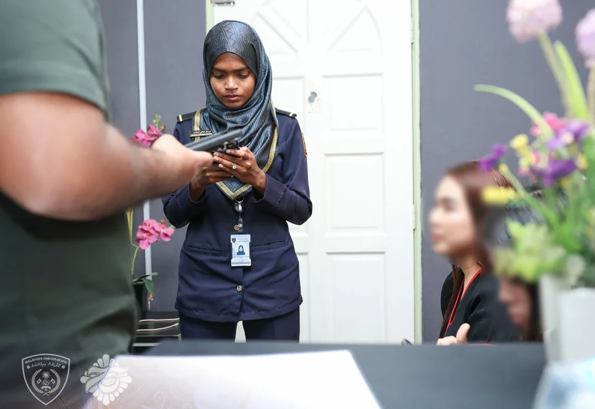 Maldives! 2026 Five arrested for illegal alcohol trade on a safari boat, Court orders Sunny Umar to remain in custody pending trial, 96 massage parlors closed since December operation: President, މަސްތުވާތަކެތީގެ މައްސަލައެއްގައި ހުޅުމާލެއިން މީހަކު ހައްޔަރުކޮށްފި