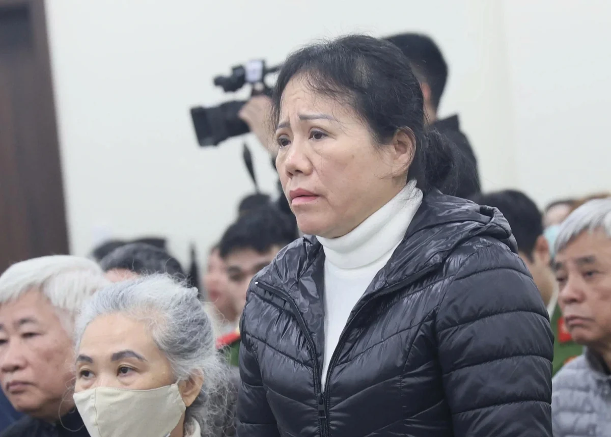 密码保护：Vietnam! 2026.1 Đột kích ổ mại dâm trong khách sạn ở TPHCM, Bắt giữ đối tượng truy nã quốc tế sau 6 năm lẩn trốn ra nước ngoài, Chủ mưu vụ mỏ cát được đấu giá từ 1.2 tỷ lên 370 tỷ đồng lĩnh án, Tạm giữ hình sự nhân viên kho Hà Quang Bách, Công an xã Ia Khươl bắt “siêu trộm” giấu ma túy trong túi quần, ‘Tổng tài’ chỉ đạo đàn em ‘mày ra kia tát cho thằng nhân viên mấy phát’, Hai kẻ trộm đang phá két sắt trong tiệm vàng thì bị công an bắt giữ, Em đánh và bóp cổ anh ruột đến chết2, Phát hiện đường dây tiêu thụ cần sa trồng trong nhà có yếu tố người nước ngoài, Công an xã Cù Lao Giêng phát hiện bắt giữ 03 đối tượng có hành vi tàng trữ và tổ chức sử dụng trái phép chất ma túy, Đà Nẵng bắt 2 đối tượng buôn ma túy thủ sẵn súng đạn, Khởi tố người phụ nữ mạo danh cán bộ địa chính lừa đảo gần 1 tỷ đồng, Tạm giữ 3 đối tượng vụ “xả trộm” hơn 6.7 tấn chất thải nguy hại ra sông Đuống, Thấy cảnh sát liền bỏ chạy hai thanh niên bị khống chế cùng ma túy ở TPHCM, Phá vụ trộm 230 triệu đồng lộ đường dây lô đề ở Quảng Ninh, Bắt giam bị can làm giả 93 hóa đơn đóng hụi lừa chủ hụi hơn 660 triệu đồng, Xử lý đối tượng dùng bom xăng đốt nhà ông ngoại, Cựu giám đốc bệnh viện nói chỉ nhận quà tòa hỏi ‘quà gì mà hơn 1 tỉ’, Thủ đoạn che giấu của chủ cơ sở ngâm 3.000 tấn ốc trong hóa chất ở TPHCM, Bắt quả tang 9 “quý bà” cùng 1 ông đang đánh bài binh 6 lá, Bắt “tú ông” môi giới mại dâm phục vụ quý bà, Bà cụ 82 tuổi bị giúp việc bạo hành: Mối nghi ngờ bắt nguồn từ vết thâm tím, Người phụ nữ buôn pháo nổ ở TPHCM, Kẻ cướp tiệm cầm đồ ở Cần Thơ bị bắt ngay sau khi gây án, Cự cãi vì đụng con chó thanh niên dùng búa chém hai cha con 1 người chết2, Bắt giữ đối tượng vận chuyển 15 kg pháo hoa nổ trái phép, Bắt người đàn ông nhậu say đâm trọng thương thiếu tá công an, Cuồng ghen cô gái ở TPHCM sát hại người yêu, Tranh giành nơi neo đậu tàu một người bị đâm tử vong, Bắt đối tượng truy nã đặc biệt nguy hiểm Nguyễn Thị Thu Nga, Bắt nhân viên ngân hàng chiếm đoạt 1.3 tỷ đồng của khách thông qua thẻ tín dụng, Khởi tố 5 cán bộ y tế ở Hưng Yên giả mạo hồ sơ bệnh án, Khởi tố đường dây giết mổ tiêu thụ lợn bệnh ở Hưng Yên, Bắt đối tượng cắt khóa vào nhà dân trộm tiền vàng trị giá hơn 1.5 tỷ đồng, Khởi tố vụ án khởi tố bị can đối tượng tàng trữ trái phép vũ khí quân dụng, An Giang: Tiếp nhận 78 công dân Việt Nam do Campuchia trao trả, Khởi tố bắt tạm giam đối tượng hiếp dâm người dưới 16 tuổi, Công an Đà Nẵng nhanh chóng bắt giữ đối tượng trộm cắp tài sản giá trị lớn, Phòng Cảnh sát giao thông bắt quả tang vụ tàng trữ trái phép chất ma túy, Khởi tố 4 thanh niên vô cớ đánh đập làm nhục người đi đường, ‘Nữ quái’ 17 tuổi lập mưu bán 2 bé gái vào quán karaoke, Mâu thuẫn trong tranh chấp ranh đất người chết người lãnh 16 năm tù, Người đàn ông ở TPHCM tạt axit 4 cấp trên vì bị nhắc nhở, Triệt phá điểm đá gà qua mạng ở An Giang, Triệt phá đường dây thực phẩm chức năng giả doanh thu gần 1.800 tỷ đồng, Khởi tố đường dây mua bán người qua mạng xã hội, Hai anh em ruột cùng nhau đi trộm xe máy, Mua dâm xong dùng khăn siết cổ cướp tài sản “gái bán hoa”, Đường dây cá độ bóng đá qua mạng giao dịch 1.200 tỷ đồng tại Ninh Bình, 26 người vượt biên về Việt Nam sau khi rời các casino trung tâm lừa đảo, Khởi tố kẻ sát hại 2 phụ nữ ở Hưng Yên để cướp tài sản, Bắt đối tượng sang Campuchia móc nối tổ chức đường dây lừa đảo tiền ảo lừa nhiều người Việt1, Bắt giữ tàu cá chở dầu trái phép trên biển, Tiếp nhận đối tượng truy nã ra đầu thú, Giật mình với quy trình ‘phù phép’ thịt heo thành thịt nhím đà điểu và bắp dê Úc, Tạm giữ 2 đối tượng trộm điện thoại cửa hàng ở Vĩnh Long, Công an TPHCM bắt trùm buôn súng liên tỉnh, Vụ mại dâm tại hai khách sạn nổi tiếng Đà Nẵng: Đối tượng quản lý đầu thú, Xã Bế Văn Đàn (Cao Bằng): Bắt quả tang đối tượng sử dụng trái phép chất ma túy, Xét xử 100 bị cáo trong vụ làm giả hàng trăm nghìn phiếu kiểm nghiệm, Ập vào chung cư bắt quả tang Nguyễn Thị Huệ Trinh SN 2002 và 3 người khác, Nhóm thanh niên liều lĩnh trộm hàng loạt xe máy ở Đà Nẵng, Bắt 2 giám đốc 1 chủ cơ sở chuyên ‘phù phép’ thịt heo thành thịt nhím thịt nai bắp dê, Đinh Thị Lan bị đề nghị mức án 18-24 tháng tù, Hoà An (Cao Bằng): Bắt đối tượng đột nhập cửa hàng trộm tài sản, Đoạt mạng bạn trai trong cơn cuồng ghen, Biểu hiện bất thường trước khi bị bắt của Kiều Ngọc Anh – nghi phạm giết người ở Hưng Yên, Hưng Yên: Bắt “nữ quái” bị truy nã đặc biệt nguy hiểm trốn tại xã Như Quỳnh, Nghệ An: Công an xã Châu Bình bắt giữ đối tượng sản xuất buôn bán pháo nổ, Hà Nội phát lệnh truy tìm 7 đối tượng trong vụ tổ chức đánh bạc lớn, Triệt phá đường dây mua bán 25 tấn hóa mỹ phẩm giả trên mạng, Bắt giam 3 thanh niên tấn công nhóm người gần cầu Ba Son ở TPHCM, Bị cướp giật túi xách người đàn ông ngã xe tử vong ở Tây Ninh, Kẻ đấm nữ nhân viên cướp 2 điện thoại ở Nghệ An đã bị bắt, Công an vào cuộc vụ 2 nhóm người xô xát ở Nha Trang, Bắt “nữ quái” đột nhập nhà dân trộm vàng và sổ tiết kiệm, Hải An (Hải Phòng): Điều tra khám phá vụ trộm cắp tài sản tại siêu thị Winmart, Bắt tạm giam nữ giám đốc trung tâm thể thao Hà Tĩnh, 4 anh em ruột chuyên vào chùa trộm rùa đem bán ở TPHCM, Bắt “nữ quái” chuyên bán “ngựa hồng” làm rõ 3 đối tượng có liên quan, Quán karaoke thiết kế lối đi bí mật sang nhà nghỉ để tiện bán dâm, “Siêu trộm” chuyên đột nhập đám cưới trộm tiền ở Hưng Yên trộm đến vụ thứ 7 thì bị bắt, Tin pháp luật nổi bật 24h qua: Bắt Lê Phương Anh- đối tượng tổ chức sử dụng trái phép chất ma tuý, Tiếp cận bệnh nhân Bệnh viện 108 để lừa đảo, Công an phường Hố Nai – Kiểm danh kiểm diện đối tượng nghiện phát hiện tàng trữ trái phép chất ma túy, Công an phường Tây Nha Trang bắt quả tang một phụ nữ tàng trữ vận chuyển trái phép pháo nổ, Truy tìm đối tượng bịt mặt đập phá ô tô lúc rạng sáng tại Nghệ An, Bắt giữ hai tàu hút cát trái phép trên sông Lục Nam ở Bắc Ninh, Bắt chủ cơ sở sản xuất hơn 800 tấn mì tươi trộn hàn the phẩm màu tại TP.HCM, Xóa tụ điểm đá gà ở Tây Ninh tạm giữ 14 đối tượng thu gần 40 triệu đồng, Sơn Lâm (Nghệ An): Bắt giữ 2 vụ 4 đối tượng tàng trữ và tổ chức sử dụng trái phép ma túy, Truy nã Trịnh Thị Quỳnh vì tổ chức lao động trái phép ra nước ngoài, Bị tuyên án 13 năm tù người phụ nữ ở Giảng Võ Hà Nội bỏ trốn, Cảnh báo tệ nạn trên “chiếu bạc online” chơi thử một lần thành “con nghiện”, Gia Lai: Sau tiếng nổ lớn 2 phụ nữ tử vong, Bắt gọn đối tượng truy nã đặc biệt về tội cố ý gây thương tích ở Hà Nội, Diễn biến mới vụ 4 phạm nhân trốn khỏi trại giam ở An Giang, Bắt tạm giam chủ cửa hàng quần áo xâm hại bé gái 12 tuổi, Tạm giữ hình sự nữ nghi phạm giết người cướp tài sản2, Khởi tố 9 người liên quan tụ điểm cá độ đá gà ở Đồng Nai, Hơn 40 đối tượng hoạt động mại dâm tại 2 khách sạn nổi tiếng ở Đà Nẵng, Diễn biến bất ngờ vụ Được ‘Đất Bắc’ và Phong ‘Gia Lai’ đòi nợ thuê, Bắt 2 đối tượng mua bán ma túy gần trường học ở Thái Nguyên, Hải Phòng: Khởi tố 5 đối tượng tổ chức sử dụng ma túy, Người phụ nữ lừa tiền của dân trước cổng Viện KSND Tối cao TAND Tối cao, Truy nã cô gái trong vụ hỗn chiến trước quán karaoke ở TPHCM, Công an Đà Nẵng triệt phá đường dây đánh bạc quy mô lớn, Công an xã An Minh tạm giữ đối tượng đột nhập trường học trộm 23 thùng máy tính, Bắt đối tượng dùng súng khí nén bắn bạn nhậu tử vong do mâu thuẫn, Bắt 61 người trong đường dây kinh doanh khí cười tại các quán bar ở TPHCM, Bắt Công “Hàu” quản trị viên nhóm mạng xã hội “Phó Thường Dân”, Gia Lai: Dùng hộp điện để giấu ma túy 4 đối tượng sa lưới pháp luật, Bị YouTuber xúc phạm bà Nguyễn Phương Hằng yêu cầu bồi thường như thế nào, Đánh phụ nữ tại chung cư ở Hà Nội Đặng Chí Thành bị tuyên 6 tháng tù, Điều tra vụ đối tượng cầm dao lao vào quán cắt tóc tấn công 2 mẹ con, Viện kiểm sát Quân sự đề nghị phạt tù hai Thiếu tướng vì giao đất sai quy định cho Tập đoàn Phúc Sơn, Tạm giữ hình sự Bùi Thương Hiền sinh năm 1998, Gia Lai: Bắt 4 đối tượng tàng trữ mua bán trái phép trên 62 g ma túy, Tạm giam 6 đối tượng tạt sơn ném chất bẩn để đòi nợ, Triệt phá đường dây lừa đảo đánh bạc công nghệ cao 9.300 tỷ đồng, Đôi vợ chồng trẻ giả danh công an đe dọa cưỡng đoạt tài sản, Cựu Cục trưởng Trần Việt Nga phủ nhận đã “gây sức ép” để vòi tiền, Lời khai của kẻ sát hại em vợ ở Đắk Lắk, Dùng súng ‘giải quyết’ mâu thuẫn giúp bạn 6 thanh thiếu niên lãnh án tù, Vụ học viên tử vong sau 2 ngày nhập học tại Quảng Ninh: Khởi tố Giám đốc Trung tâm công tác xã hội Hải Hà, Hơn chục tỷ đồng tiền “lót tay” thông thầu khiến 2 cựu Giám đốc Ban QLDA vướng vòng lao lý, Tạm giữ người say rượu gây rối đập phá tài sản tại sân bay Cát Bi, Cảnh sát dẫn giải hai cựu Cục trưởng Cục An toàn thực phẩm đến tòa, TPHCM: Bắt nhanh 2 thanh niên dùng dao chém người do mâu thuẫn lúc ăn nhậu, Khởi tố 2 kẻ gây ra loạt vụ trộm ở Tây Ninh, Đối tượng trộm cắp tài sản ra đầu thú sau hơn 6 tháng lẩn trốn, Vén màn đường dây giả danh “cò lúa” lừa đảo nạn nhân hơn 3.3 tỷ đồng, Khởi tố 21 đối tượng vận chuyển buôn bán thuốc lá nhập lậu, Tin pháp luật nổi bật 24h qua: Nguyễn Tùng Phến bị bắt, Bị gọi là “hai con lợn” người đàn ông liền mất kiểm soát, Bắt khẩn cấp đối tượng hành hung thiếu nữ tại quán cà phê ở phường Long Trường, Điều tra nhóm đối tượng nhận tiền cọc chạy quảng cáo cho chủ shop trên Fanpage chiếm đoạt tiền tỷ, Hai “mắt xích” then chốt trong đường dây liên quan “hiệp sĩ” Nguyễn Thanh Hải, Tạm giữ hình sự cai thầu trả lương cho công nhân bằng ma túy, Khởi tố đối tượng mua bán trái phép chất ma túy, Đưa người sang đảo Jeju Hàn Quốc lao động trái phép nhóm đối tượng bị khởi tố, Thủ đoạn moi tiền của kẻ mang danh “hiệp sĩ” giải cứu người ở Campuchia, “Vén màn” TikToker Huỳnh Cao Cường: Trục lợi từ sự tuyệt vọng của nạn nhân, Công an phường Rạch Giá bắt quả tang đối tượng vận chuyển 1.490 gói thuốc lá điếu nhập lậu, “Hotgirl” Lê Thị Mai Hoa bị bắt trong đường dây ma túy ở Tuyên Quang