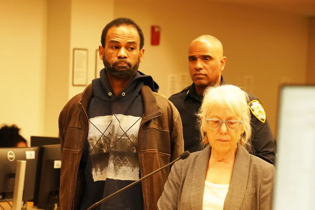 U.S.! 2026.3 Moped-riding teen muggers use machete fists to rob other youths in string of daylight NYC crimes, Nancy Guthrie abduction sparks fears over senior safety in affluent communities: expert, Texas gunman wore “Property of Allah” hoodie and Iran flag T-shirt during attack had photos of Iranian leaders at home, Cops bust boyfriend accused of hacking NYC mom to death stabbing her son, Federal prosecutors won’t appeal ruling barring death penalty in Luigi Mangione case, Actor Shia LaBeouf arrested again on battery charge in New Orleans, Woman who falsely accused Duke lacrosse players of rape released from prison following murder conviction, NYC mother stabbed to death by maniac beau son badly injured, NYPD detective who named K9 dog after hero dad killed in line of duty is promoted: ‘I think he would be proud’, Brazen Long Island auto-theft crew busted in 17-day multi-state crime blitz, Accused snowball slinger insists he was ‘enjoying the moment’ — as he shamelessly promoted his YouTube account