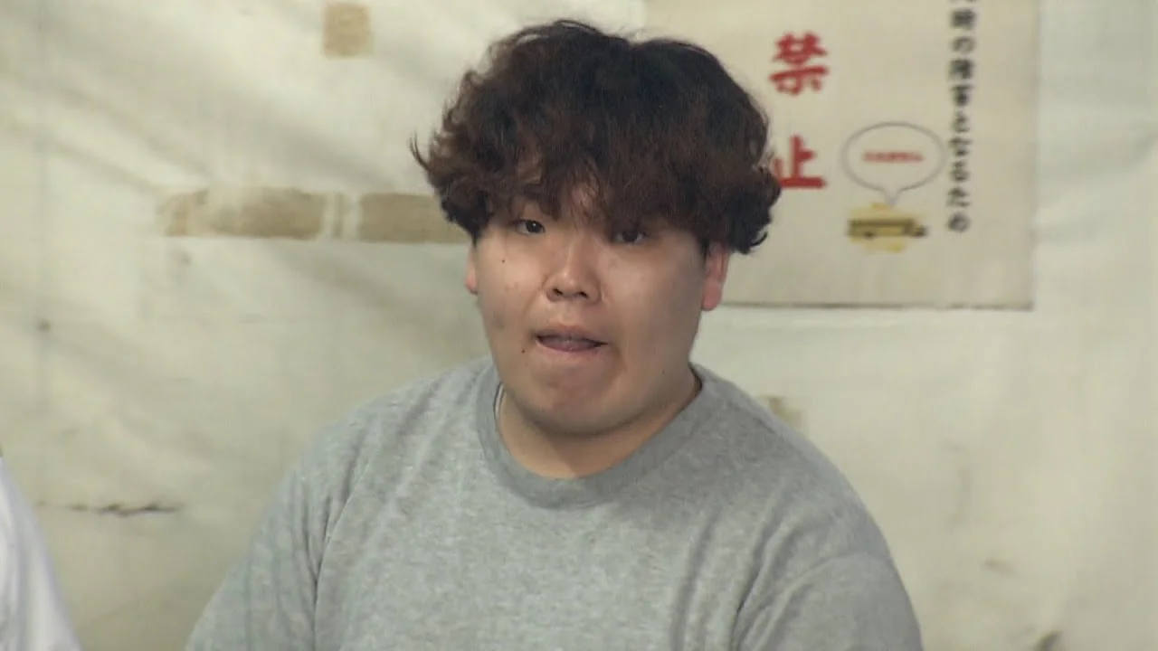 Japan! 2026.4-6 「会いに来たよ」観光船出港の斜里町で追悼式　知床沈没事故4年, 「生きてるって奇跡」　事故でPTSDに、あの日を越えた彼女の言葉, 亡き人悼み、安全誓う　JR宝塚線脱線から21年、事故現場で慰霊式, 88歳母親か 自称画家の女（62）死体遺棄容疑で逮捕 「母の面倒と絵を描くことの掛けもちに疲れてしまった」 千葉, 山林の女性遺体身元判明　同居の52歳男「妻を殺害した」主旨の説明　首と手首に切り傷　奈良・大淀町, 中国籍の男 バス停“燃やした”か　リゾートホテルでも不審火, 被告人「幼少期から殺人衝動あった」　神奈川の承諾殺人公判, 10代の7％、SNS依存疑い　全国調査、若者で割合高く, 逮捕の父親　連日の「立ち会い捜査」か　供述裏付けの狙い　京都男児遺体遺棄で新事実は, “ハンマー男”公開指名手配　高林容疑者の母親「早く110番したらよかった」「出てきてほしい」　スウェット姿で逃走, 【留寿都村バス待合所放火事件】中国籍の男を逮捕・送検―容疑者は調べに対し「黙秘」貫く…警察“近隣ホテルでの不審火”との関連も捜査〈北海道〉, アイドル“推し活”仲間でシャンパンやウイスキーを窃盗か　実行役と見張り役など男4人逮捕　ライブ後に合流し犯行, 「帰れ帰れお前ら！」8年前の六本木女性殺害で海外逃亡の男逮捕・移送　被害者母親「怒りと憎しみ抱えた7年半」, 【未解決事件】遺体の頭に包丁が　湯河原女性殺害放火事件　“両手に靴下をはめた男”と“黒ずくめの男”の行方, 「母親が亡くなったがそのままにしている」母親の死体を遺棄した疑い　６０代の女を逮捕　広島, “ゾンビたばこ”「エトミデート」密輸か 台湾出身の女（50）を逮捕 押収量は過去最多 「買い物するために来た」と容疑を否認…医薬品医療機器法違反などの疑い 警視庁, 質店兼住宅に押し入り115万円やバッグなど18点を強奪か　男3人逮捕　直前に歌舞伎町でも強盗未遂　東京・葛飾区, 教室で女子児童のスカート内を盗撮した疑い…小学校教師の男を逮捕　「教師になった17年前から盗撮」　東京, 【解説】『秘匿捜査』で父親を“泳がせた”可能性も　遺体移動の繰り返しが捜査の鍵になった　元警視庁捜査一課刑事が読み解く容疑者逮捕までの軌跡, 「つじつまが合わない話が増えた」周囲が語る“違和感”　安達優季容疑者の素顔　「おとなしく真面目」な一方で突然“切れる”ことも　【京都小学生行方不明】, 新映像と証言で読み解く“普通”の少年が堕ちた深淵　安達優季容疑者知られざる素顔と生い立ち【京都小学生行方不明】, 【解説】京都小学生遺体遺棄事件　SNS上でデマ拡散「不安が行き場失い臆測に飛びつきやすい」　「情報源は1つに頼らない」, 【解説】「場当たり的な行動」元捜査一課長が指摘　通学かばんや靴が安達容疑者の職場まで「同じルート上」に点在　捜査のプロも「遺体を移動させるという事件はなかった」, 多くの捜査員が1台の車のもとに…警察署内で安達優季容疑者の自宅から押収した車を捜査　京都・南丹市　11歳男児死体遺棄事件, 大阪市天王寺区の切りつけ　殺人未遂などの容疑で21歳逮捕, 「いきなり机を投げて…」逮捕の義父が起こした“ブチギレ事件”の真相　同級生が語る“複雑”家庭環境《京都男児遺体遺棄》, “通学かばん”と“靴”なぜ安達容疑者の行動範囲に？専門家「警察の動きで不安になると行動に移す癖」と可能性を指摘【京都小学生行方不明】, 【解説】「衝動的に首を絞めて殺してしまった」趣旨の供述も…　殺人立証には「高い壁」「物証や『秘密の暴露』などカギ」と元千葉県警捜査一課刑事　「証拠集めの“40日間の正念場”」弁護士指摘, 親族知人「距離のある家族」　逮捕の父親が結希さんを怒る姿に“違和感”も…遺体移動はいつ、どのように【京都小学生行方不明】, 「慌ててはる様子なかったんで」“行方不明の息子”の情報求めるチラシ配る「冷静さ」学生時代知る人は「いたって真面目やし優しい子」「まさかまさか」　遺体遺棄容疑で逮捕 安達優季容疑者の人物像とは, 知人が話す父親・安達優季容疑者の人物像　小学校時代“怒りで物にあたっていた様子”も【京都南丹市で小学生行方不明】, 「落ち着いていた」逮捕の37歳父親、安達結希さん（11）の情報求めビラ配り　遺体を複数回移動は捜査攪乱目的か【京都小学生行方不明】, “行方不明”3日後に『自宅を家宅捜索し車の運転席や助手席を細かく調べる』様子も　11歳安達結希さんの遺体を遺棄した疑いで父親を逮捕「急転直下の逮捕」の裏にあった警察の捜査, 【現場報告】男児の遺体を遺棄した疑いで逮捕された父親　自宅の捜索はきょう（16日）も　近所の人「結希さんは『犬に触ってもいいですか？』と優しく声をかけて撫でてくれる社交的な子。ショックだ」, 【解説】『秘匿捜査』で父親を“泳がせた”可能性も　遺体移動の繰り返しが捜査の鍵になった　元警視庁捜査一課刑事が読み解く容疑者逮捕までの軌跡, 「単独で遺棄した」死体遺棄容疑で逮捕の父親　安達結希さん殺害も認める【京都小学生行方不明】, 「私のやったことに間違いありません」安達結希さんの父親・優季容疑者(37)を逮捕　死体遺棄容疑　【京都小学生行方不明】, 【速報】遺体で見つかった安達結希さん（11）の遺体を遺棄した疑いで安達さんの父親を逮捕　京都府警, 【解説】「誰かに運ばれてきた可能性」“仰向け”で発見された遺体に不可解な点を指摘　遺体は安達結希さんと判明　京都府警の元捜査幹部と元科捜研が読み解く「死因不詳」の背景, 【まとめ】安達結希さんの自宅を“死体遺棄容疑”で捜索 　親族からも慎重に事情聴く　山林であおむけで発見　死因「不詳」で刺し傷などの大きな外傷なし, 遺体は安達結希さん(11)と判明　死亡は3月下旬頃「死因は不詳」　行方不明から3週間　「人通りのない」山林で埋められた形跡なし, 【解説】“子どもの遺体”山林で発見　佐々木成三氏「靴下が汚れているか」　離れた場所で「靴」は第三者の関与か　京都・南丹市で小学生行方不明, 【現場報告】京都・南丹市11歳男児不明　新たに靴が見つかった現場は　かばんが見つかった場所から「直線距離で5キロ以上離れた場所」, 「好みのタイプ」小田急で3日連続同じ女子高校生に痴漢容疑　徐々に犯行エスカレート　腕をつかまれ駅員に引き渡し27歳男逮捕, 「トクリュウ」関与の犯行か…東京・江東区の事務所に侵入、金品を奪おうとした疑いで男逮捕　実行役がほかに2人, 「持病があって将来を悲観した」　妻と娘を殺害か　55歳の男を殺人の疑いで逮捕　愛知・安城市, 鹿屋市殺人・死体遺棄事件　発生から４年　被害者が抵抗する間もなく殴打か, 他人のクレカ情報を利用してショッピングサイトに不正アクセスし商品盗んだ疑い 中国籍の45歳女を逮捕, 【トクサギ】～投資話でそそのかす～被害額は210万円…誘い文句は「5％程度もうかる」特殊詐欺グループの男2人逮捕”現金回収役”か―1人は直接現金受け取る〈北海道〉, 偽シャネルのピアス販売疑いで2人逮捕 フリマアプリで約800回か, 東京・広尾のブランド品買取店から“8000万円相当”の貴金属など盗み逃走 真夜中に男3人侵入、犯行の様子が防犯カメラに, 「母親を殺害した」遺体は76歳母親と判明 死因は窒息死 長野の山中に女性遺体遺棄容疑で35歳男を逮捕, 【速報】死亡の女性2人は母娘…殺人事件と断定し捜査本部設置 大阪・和泉市 首や頭などに複数の刺し傷・切り傷 死亡は8日午前4時ごろか, 公衆トイレの「フラッシュバルブ」窃盗か 無職の49歳男逮捕「80回くらいやった」, 京都 南丹 男児不明からきょうで20日目 手がかり得られず, 大阪 和泉 母娘殺害事件 現場の部屋に血のついた足跡, 就労支援したとウソの申請で給付費約3500万円だまし取った疑い 役員の男送検 別の書類偽造も発覚 札幌市, 17歳高校生も店で働き…コンセプトカフェを無許可営業か 経営者ら逮捕 少女4人が在籍 東京・歌舞伎町, 住宅に侵入し230万円相当の貴金属盗んだ疑い トルコ国籍の男2人逮捕 余罪20件か 警視庁, 「大型車の事故で車両が大破」東名阪道で大型トラック4台が絡む事故 2人がケガ 当時近くで集中工事による渋滞発生, 「枯れ草を燃やしていたら…」納屋に燃え移り火の海に 放水中に壁崩れ後ずさり 倉庫1棟全焼けが人なし 新潟, 松本美佐雄死刑囚が死亡 今年1月から癌を治療 群馬・妙義山殺人事件, 「ブレーカー交換しないと火事に」と不安あおり工事代金をだまし取った疑いで男4人逮捕 余罪約250件か, 同志社国際高校の女子生徒ら死亡の転覆事故 父親が綴る胸の内「お友達と綺麗な珊瑚礁を見る方が楽しそう」辺野古を選んだ娘「どうしてこうなってしまったのか」学校側には「現地での引率放棄をよしとした感覚には言葉を失う」, 取り調べで「反社」発言　被告が刑事裁判を要求　「黙秘権軽視」, 80代女性が約12億円被害 警察官など名乗る特殊詐欺事件か, 外国人女性らに売春場所としてレンタルルームを提供か 3人逮捕, 上野の4億円強盗事件、三つの暴力団事務所を捜索　全容解明進める, 「組織犯罪」2025年検挙の6割が14～29歳　トクリュウ型犯罪グループが台頭　暴力団構成員は過去最少　警察庁, 公園で遊んでいた中学生4人に3人組の男女が「財布あるか」現金約3万円など奪って原付で逃走 目出し帽等で全員顔隠す, 「結希くんは明るくてとてもいい子。一刻も早く見つかって」と行方不明の男子児童の親族　「祖母は半泣きで探している…」　警察は初めて通学カバンが見つかった付近の池の中を捜索　居場所につながる情報はなく, 【現場報告】南丹市・男児行方不明から2週間　6日、小学校で保護者説明会開催　当日の経緯・今後の対策が語られるか　不安広がり「外に出るのも嫌がるレベル」と保護者, 「めちゃめちゃ優しい方」同居の父親（71）刺殺か　無職の息子（42）逮捕…現場は愛媛　神奈川で発見・逮捕, 20代くらいの茶髪の女がたばこ300箱万引きか　車を急発進させ追いかけてきた女性が転倒し負傷　強盗致傷事件として捜査　浜松市, 斎場でエアコンの室外機や祭壇の仏具など盗難、火葬炉などへの影響調べるため当面は利用を休止, 宮城保育士殺害、懲役21年確定　知人の22歳男, 赤ちゃんを自宅で殺害した女を起訴　首を手で圧迫し殺害　遺体をビニール袋などに入れ自宅のクローゼットに（山形）, 「黒煙が充満」「ビルから飛び降りたホステスも」死亡者118人⋯昭和最悪の火災事故『千日デパート火災』はなぜ起きた？（昭和47年の事件）, “ポケセン”刺殺事件　元交際相手の男「まわり巻き込み死ぬしかない」ストーカー規制法違反疑いで逮捕の際, 小屋からチェーンソーなど盗んだ疑い　21歳男2人を逮捕　「群馬県で10件くらいやった」窃盗繰り返したか, 高齢男性宅の金庫強盗で「実行役」27歳～35歳の男3人逮捕　闇バイトに応募か　千葉・君津市