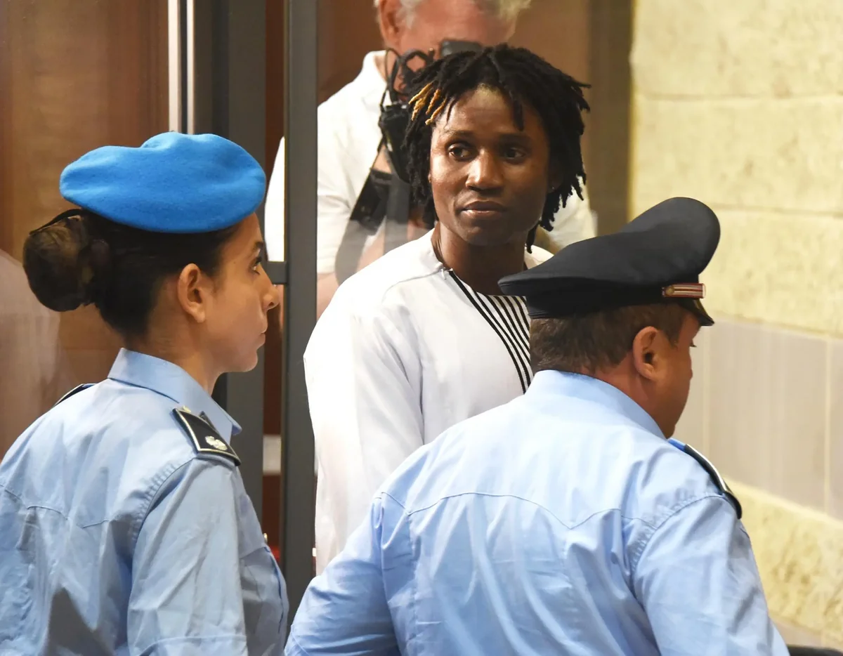 Italy! 2026 Giallo di Marina Palmense: l’ispezione sul corpo di Elvira riapre la pista del gesto estremo, Civitanova Marco Pennesi ucciso a 62 anni a coltellate: i vicini sentono le urla e danno l’allarme sospetti sulla compagna, Attentato Monaco il killer potrebbe essere in Italia. Alla moglie dell’oligarca Ermolaev sono state amputate le gambe, Maxi furto nella cantina Banfi: rubate oltre 3mila bottiglie di pregio della storica azienda di Montalcino, Triplice omicidio a Roma: padre, madre e figlia di 5 anni uccisi a coltellate, Triplice omicidio a Roma il figlio sopravvissuto: «Il killer mi aspettava per uccidermi». Posti di blocco alla frontiere e 70 segnalazioni: la caccia all’uomo, Nuova svolta nel caso di Elisa Claps il fratello Gildo: “Riaperte le indagini sul ritrovamento del corpo e le complicità”, Attentato dinamitardo a Ranucci: 4 arresti. La mail anonima e l’irritazione del Clan. Il giornalista Rai: “Spessore criminale inquietante”, Attentato a Ranucci la mail anonima che porta agli arresti: «Vi do una mano a prendere chi ha fatto quel casino», La Procura pronta a fare ricorso sull’assoluzione di Dassilva Manuela Bianchi: “La mia coscienza è serena”, Louis: “Sono felice e ringrazio le mie mogli. Non lascerò l’Italia ma andrò a vivere lontano da via del Ciclamino”, BOLOGNA: Duplice omicidio l’imputato a processo il 16 settembre, Operazione antidroga della Polizia oltre 1.300 arresti in Italia e numerosi interventi anche a Firenze, Cosenza: furto in un ristorante orientale nell’area dell’autostazione ripreso dalle telecamere, Accoltella la moglie al cuore e poi chiama i soccorsi. “Litigavano sempre l’avevo implorata di andarsene via”, Duplice omicidio di piazza dell’Unità. Rinviato a giudizio Gennaro Maffia. Lui: “Non ricordo ho solo dei flash”, Uccise il suocero la perizia: Manfrinati era capace di intendere e volere. “Ora l’ergastolo”, Il femminicidio di Rufina Innocenti lascerà Ponte a Niccheri: farà riabilitazione in una clinica, Lucca riaperto il caso della donna scomparsa nel 2012: ex marito indagato per omicidio, Bimba morta a Bordighera arrestato compagno della madre: nel suo telefono foto delle violenze sulla piccola, Strage Piazza della Loggia 52 anni dopo: Brescia ricorda vittime mentre la giustizia cerca la verità, Loris Di Castri morto in carcere in Repubblica Dominicana. L’italiano era ricercato per presunto traffico di stupefacenti, Omicidio del capotreno. La difesa choc di Jelenic: “Ho un alibi, non c’entro”, Prof bullizzato dagli studenti: “Io preso a sputi e pallonate”. E a scuola arrivano i carabinieri, Choc nella scuola elementare, bambino di 10 anni afferra un coltello e lo punta contro un compagno, Neonato scivola dalle braccia del padre e muore scatta il risarcimento. La madre: “Nessuna somma può restituire ciò che ho perso”, Pietro Gugliotta si è tolto la vita: con lui se ne vanno anche i misteri della Uno Bianca, Omicidio Diabolik Calderon assolto in appello: era stato condannato a ergastolo in primo grado, Omicidio Abiuso a Valenzano dopo 23 anni a processo i tre presunti sicari: saranno giudicati con rito abbreviato, Bari Scamarcia ucciso «dopo una lite per 30 euro». Lin Wei voleva fuggire in Cina la confessione: «L’ho soffocato», «Uccise il compagno di stanza nella Rsa» a Bari 88enne prosciolto per vizio di mente, Palermo a 16 anni uccide il vicino poi confessa: “Mi difendevo dalle sue avance”, L’omicidio di Enzo Ambrosino a Induno Olona. Altre tre persone arrestate: c’è anche il secondo figlio di Gesuino Corona, Omicidio Panzieri colpo di scena: la difesa di Alessandrini la spunta. Si farà un’altra perizia psichiatrica, Maxiblitz a Roma 13 arresti: in manette Pernasetti, ex Banda della Magliana. «Gestiva lo spaccio col placet del clan Senese», Uno Bianca una lunga scia di sangue: il commando le vittime i processi e le condanne, Bombshell new theory in Chiara Poggi case revives Italy’s infamous Garlasco murder mystery, Garlasco Andrea Sempio e la chiamata prima del delitto: Chiara lo rifiutò, Garlasco quanto dovrebbe pagare lo Stato se la condanna di Stasi venisse annullata oggi, Garlasco intercettazioni di Sempio riaprono il caso: “Il sangue c’era Stasi senza accorgersi ha evitato le macchie”, Garlasco gli appunti di Sempio: “Stasi vuole riapertura indagine su di me mia mamma nel panico”, Caso Garlasco la reazione di Stasi in carcere dopo l’intercettazione su Sempio, L’avvocato De Rensis: “Alberto Stasi ha una speranza sempre più crescente l’indagine su Sempio farà tanta paura”, Chiara Poggi “morta fra le 9.12 e le 12.30”. In quell’intervallo Sempio avrebbe potuto colpire due volte: la consulenza, Andrea Sempio tra soliloqui agende scomparse e sogni di stupri. In tv dice: “Non ho commesso questo fatto atroce”, Svolta a Pietracatella: la ricina avrebbe ucciso madre e figlia a Natale indagine per duplice omicidio, Detienen a Roberto Mazzarella capo de la Camorra y uno de los fugitivos más peligrosos de Italia, Tentato femminicidio l’ex marito confessa: «Non mi faceva vedere mia figlia». Disposto il fermo, Doppio appello per l’omicidio di Capodanno Dipre rischia ergastolo, Il pubblico ministero incalza Dassilva in un’udienza fiume da 9 ore l’imputato: “Avevo paura che Manuela mi incastrasse”, Omicidio Paganelli sotto esame i vocali: convocati in Procura Loris Bianchi e la moglie, Decreto Flussi truffa sui migranti: la Cgil denuncia «Migliaia di vittime a Napoli serve regolarizzazione», Festa con champagne dopo l’agguato al delfino del boss: 4 arresti a 15 anni dall’omicidio Campana, Truffe agli anziani sgominata rete tra Abruzzo e Campania: un arresto e sei denunciati, Garlasco la nuova clamorosa ipotesi: “Riesumazione del corpo di Chiara”. E l’inquietante dettaglio sul primo gradino, Terrorismo cosa si sa del minorenne arrestato in Italia. Così preparava stragi simili a quelle di Bruxelles e Parigi col perossido di acetone, Orrore a Rovigo donna e bimbo trovati morti in un laghetto. La Procura indaga per omicidio, Caso Keu Gori Bernini e Deidda prosciolti, Garlasco l’allarme di casa Poggi attivato e disattivato ogni notte: la nuova mappa riapre il rebus delle 1.50 prima del delitto, Omicidio di Firenze. Arrestato un viareggino. Era lui il debitore in un giro di droga, «Sono stato io»: lite fuori dal locale per una ragazza uccide il rivale con 4 colpi di pistola e poi confessa l’omicidio. Chi è il killer, «Tania Bellinetti uccisa perché si era sottratta al suo carnefice»: l’ex Selmi Faez a processo per omicidio volontario, Omicidio di Giuseppe Gaetani, quattro indagati rischiano il processo: ecco chi sono, Omicidio Castiglione: assolto dopo 25 anni il presunto mandante del delitto, Napoli era ubriaco il 34enne che ha travolto e ucciso due donne: arrestato per omicidio stradale, Omicidio Sartini la Cassazione annulla ancora la condanna: si riapre il processo, Omicidio di Valbrembo. Rischiano l’ergastolo i due ragazzi imputati, Omicidio di Jlenia Musella: il fratello assassino avrebbe impugnato il coltello non l’avrebbe lanciato, BOLOGNA: Omicidio capotreno processo a Mario Jelenic al via il 13 maggio, Italy seizes millions in assets allegedly stolen from Bond star Ursula Andress, Femminicidio di Aosta. La difesa di Sohaib Teima: “Solo indizi è innocente”, Uccise i genitori per un debito di 12mila euro. Luca Ricci condannato a trent’anni di carcere, Giovane morto accoltellato a Parma arrestata la fidanzata 21enne: è accusata di omicidio, RIMINI: Caso Pierina lunedì Dassilva potrebbe raccontare la sua verità